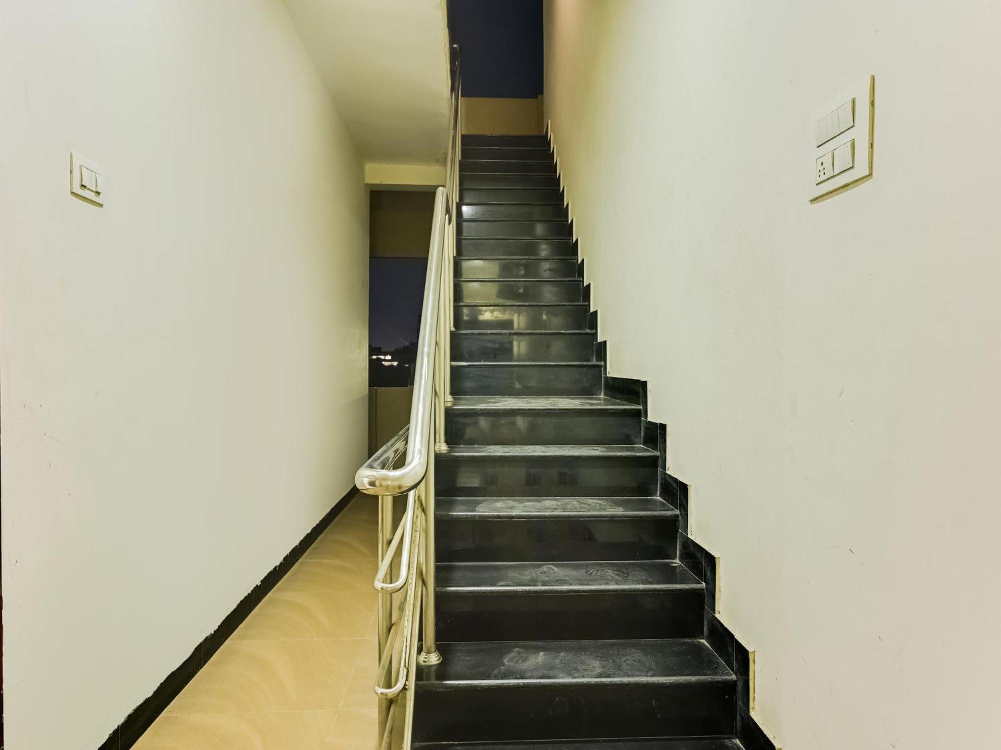 Hotel O A K Residency كويمباتور المظهر الخارجي الصورة